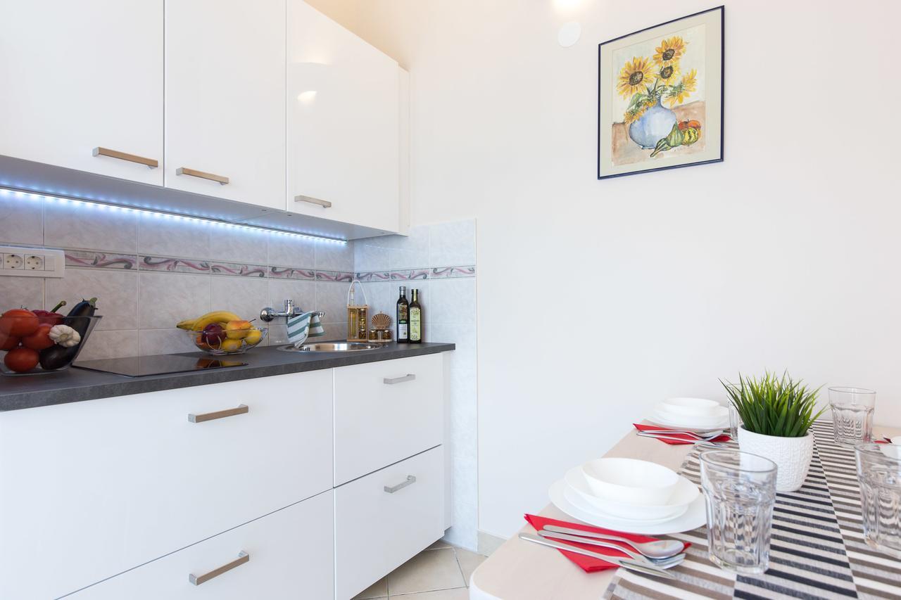 Apartments Tamaris Čižići Esterno foto