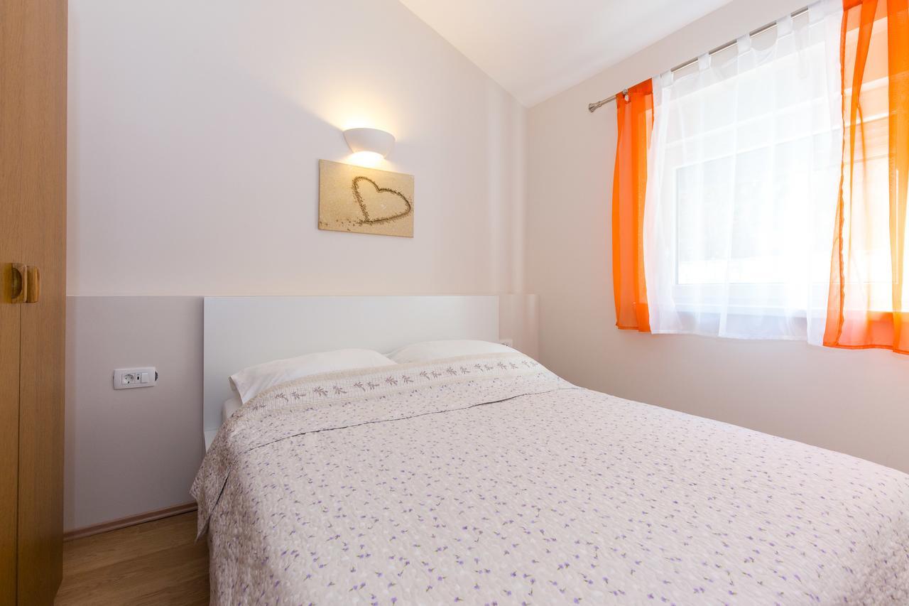 Apartments Tamaris Čižići Esterno foto