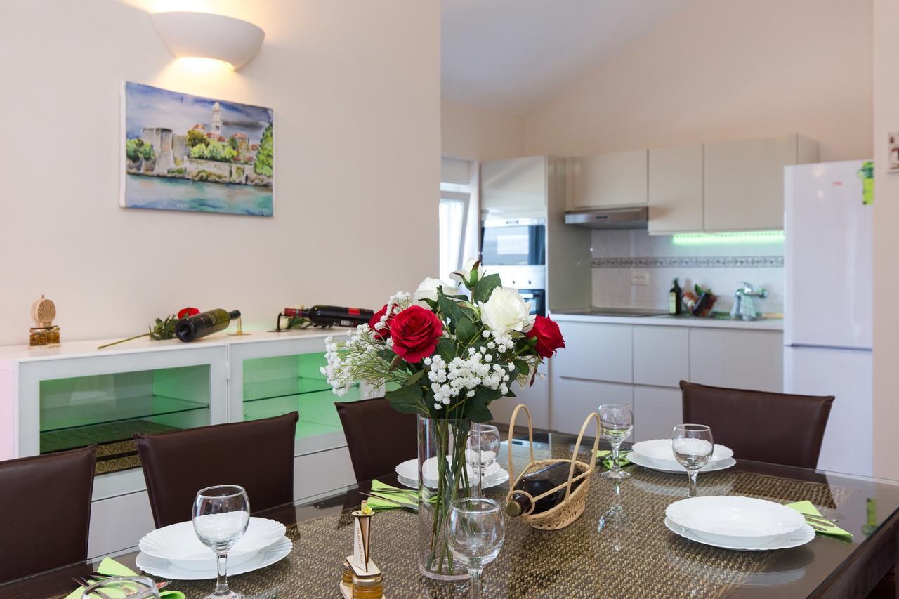 Apartments Tamaris Čižići Esterno foto