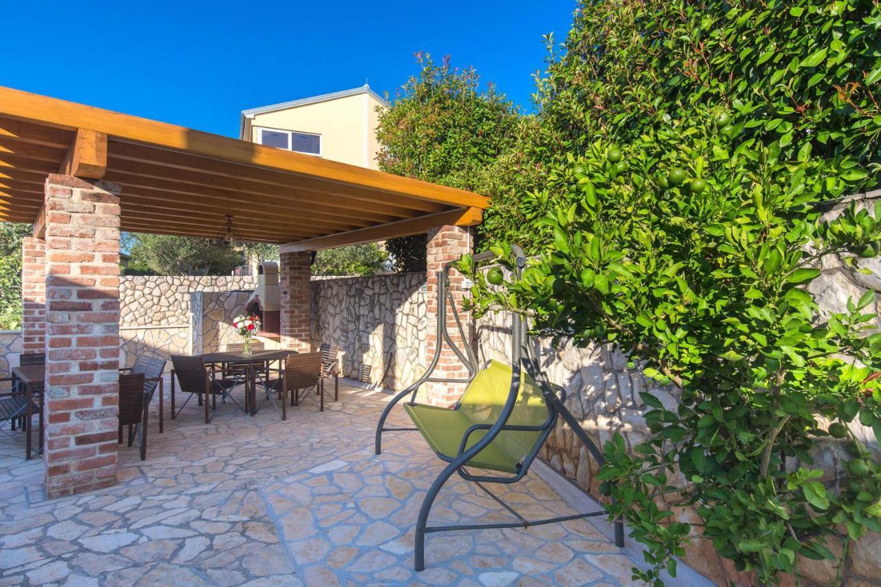Apartments Tamaris Čižići Esterno foto